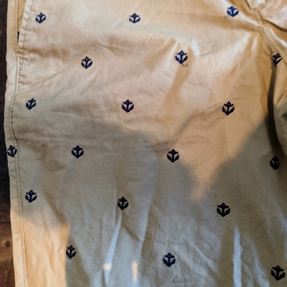 BNWT Mens Khaki Shorts - Picture 3 of 7